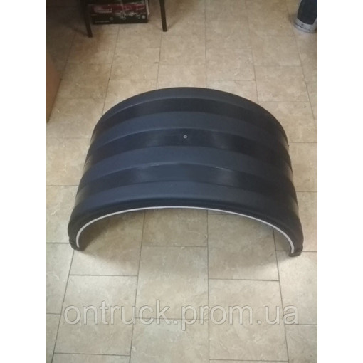 Крило універсальне 530X1000X1600 на гуму 17,5 З БІЛОЮ ПОЛОСОЮ