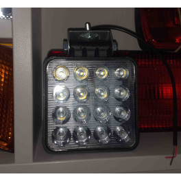 Фара рабочей зоны квадратная LED 107X107 16 диодов АЛЮМІНІЄВИЙ КОРПУС 24V