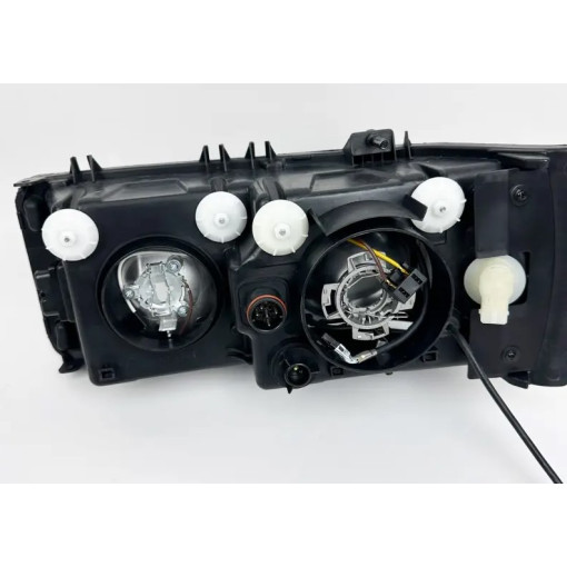 Фара передняя с линзой DAF XF95, XF105, CF Евро-3/5 LH