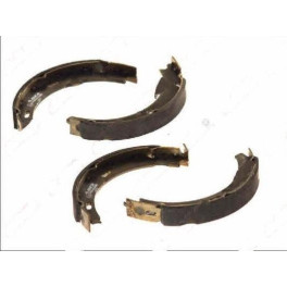 Тормозные колодки ручника Mercedes 190 (W201), A (W168), A (W169), B (W245), C T-MODEL (S202), C (W202), CABRIOLET (A124), CLK (A208), CLK (C208), C Тормозные колодки ручника Mercedes 190 (W201), A (W168), A (W169), B (W245), C T-MODEL (S202), C (W202), CABRIOLET (A124), CLK (A208), CLK (C208), C