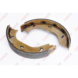 Тормозные колодки ручника BMW 3 (E21), 3 (E30), 5 (E12), 6 (E24), 7 (E23), Z1 1.6-3.4 06.73-06.94 Тормозные колодки ручника BMW 3 (E21), 3 (E30), 5 (E12), 6 (E24), 7 (E23), Z1 1.6-3.4 06.73-06.94