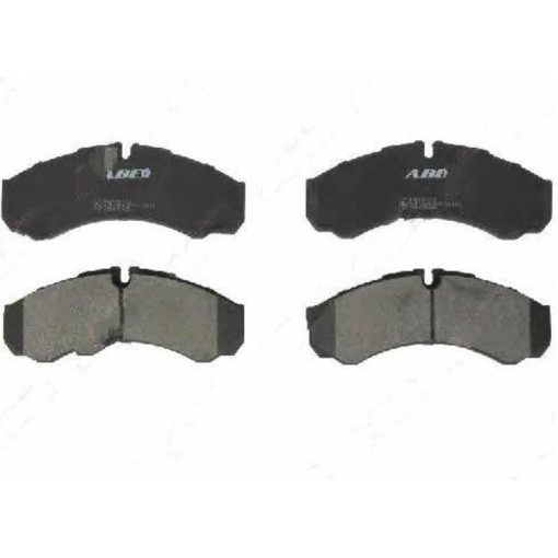 Колодки гальмівні перед IVECO DAILY II, DAILY III; RVI MASCOTT 8140.23-ZD3A604 01.89-12.10 Комплект