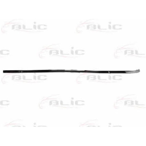 Накладка лівого заднього бампера  (хром) Mercedes E седан 07.99-03.03