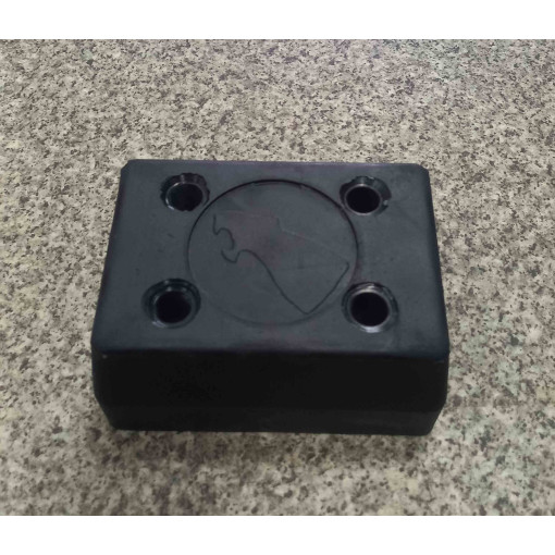 Отбойник резиновый квадратный SCHMITZ 165x125x75mm