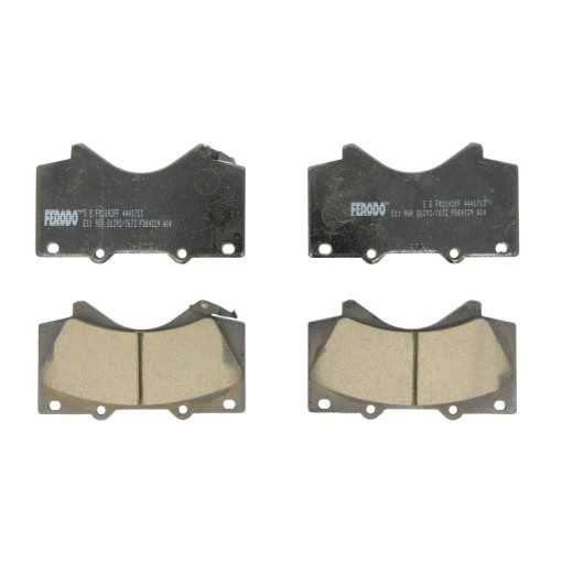 Гальмівні колодки передні к/кт LEXUS LX; TOYOTA LAND CRUISER 200, LAND CRUISER PRADO, SEQUOIA, TUNDRA 2.8D-5.7 01.00-