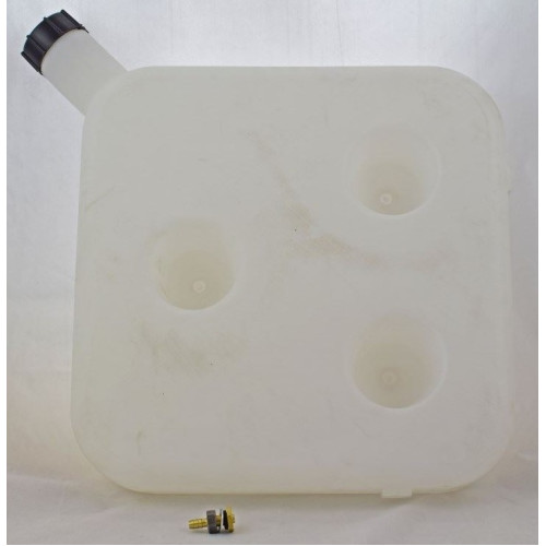Паливний бак для автономки (пластик) 10л. штуцер під трубку на 8 мм Паливний бак для автономки (пластик) 10л. штуцер під трубку на 8 мм