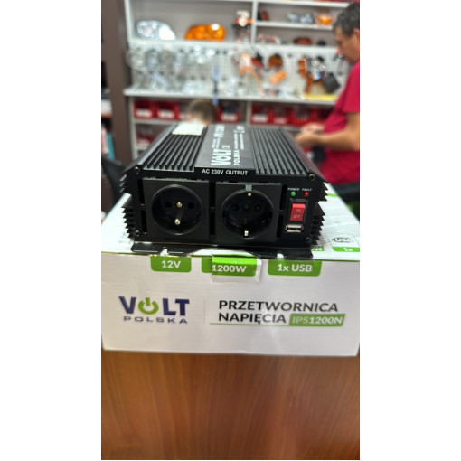 Инвертор преобразователь напряжения 12-230V, 1200W 2 розетки + ЮСБ