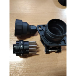 Розетка 24V 15 pin ADR під гайки