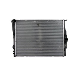 Радіатор охолодження BMW 1 / 3 (E90/91/92/93) Радіатор охолодження BMW 1 / 3 (E90/91/92/93)