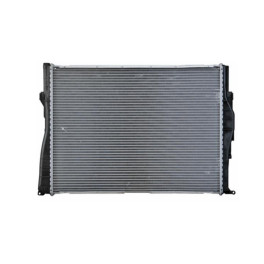 Радіатор охолодження BMW 1 / 3 (E90/91/92/93) Радіатор охолодження BMW 1 / 3 (E90/91/92/93)