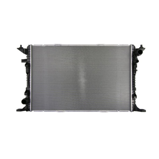 Радіатор охолодження AUDI A8